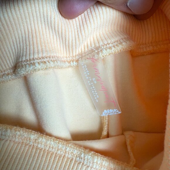 Free People Limitless Roll Over Shorts Peach Size Small Cotton Blend Peach - Picture 3 of 9